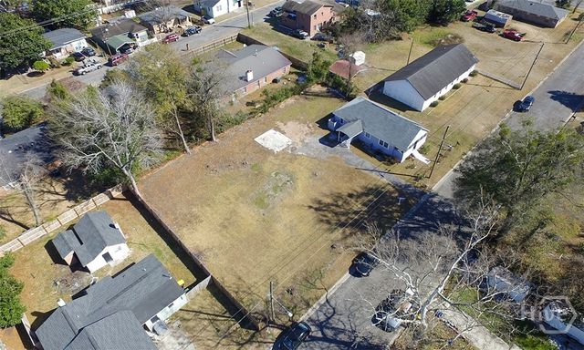 2114 Weldon Street, Savannah, GA 31415