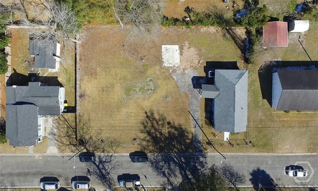 2114 Weldon Street, Savannah, GA 31415