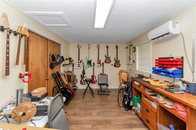 1328 Brookside Drive, Hurst, TX 76053