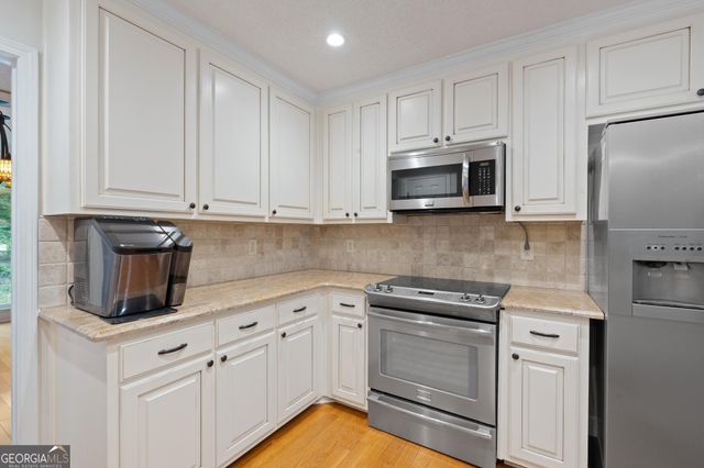 285 Pendleton Trail, Tyrone, GA 30290
