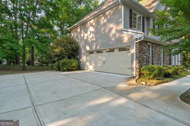 285 Pendleton Trail, Tyrone, GA 30290