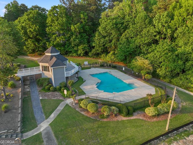 285 Pendleton Trail, Tyrone, GA 30290