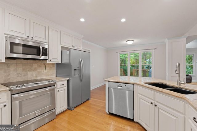285 Pendleton Trail, Tyrone, GA 30290