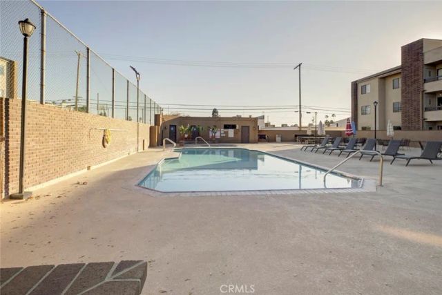 424 Oak 128, Glendale, CA 91204