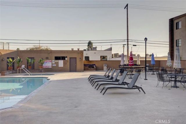 424 Oak 128, Glendale, CA 91204