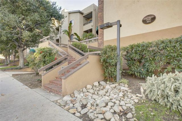 424 Oak 128, Glendale, CA 91204