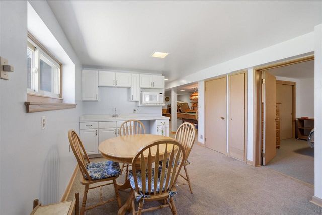 531 Lookout DRIVE, Pewaukee, WI 53072