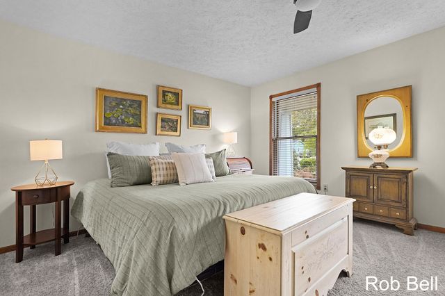 7474 Woodside Drive, Hudsonville, MI 49426