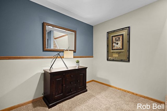 7474 Woodside Drive, Hudsonville, MI 49426