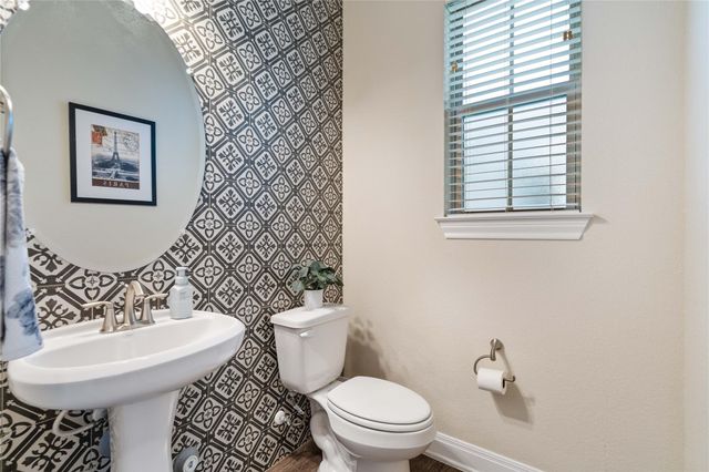 2400 Chambray CT, Austin, TX 78748