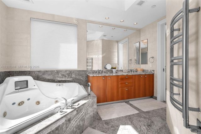 16051 Collins Avenue 2001, Sunny Isles Beach, FL 33160