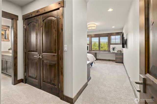 261 Cabin Trail Drive, Cle Elum, WA 98922