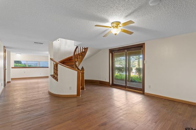 229 Hideaway Central Ln, Hideaway, TX 75771