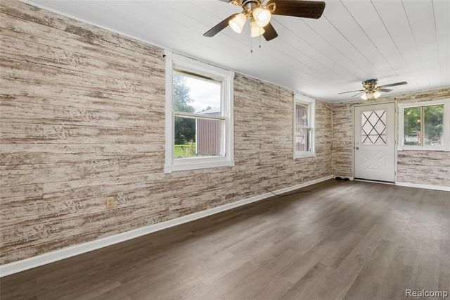 2362 Johnson Road, North Branch, MI 48461