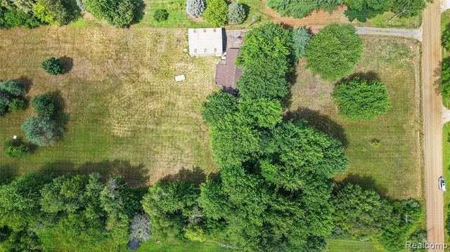 2362 Johnson Road, North Branch, MI 48461