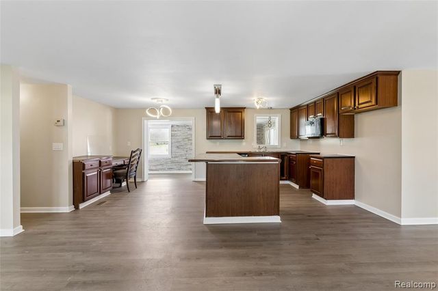 2362 Johnson Road, North Branch, MI 48461