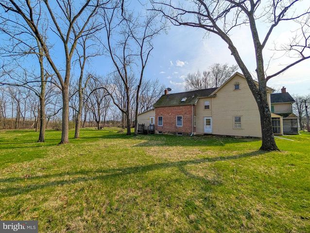 173 TOWNSHIP LINE RD, Chalfont, PA 18914