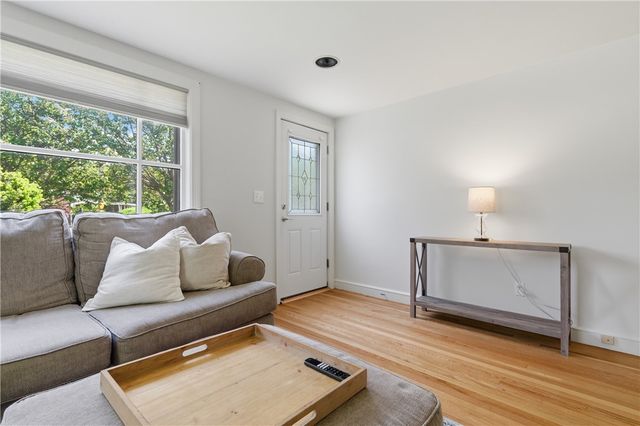 191 Long View Drive, Warwick, RI 02886