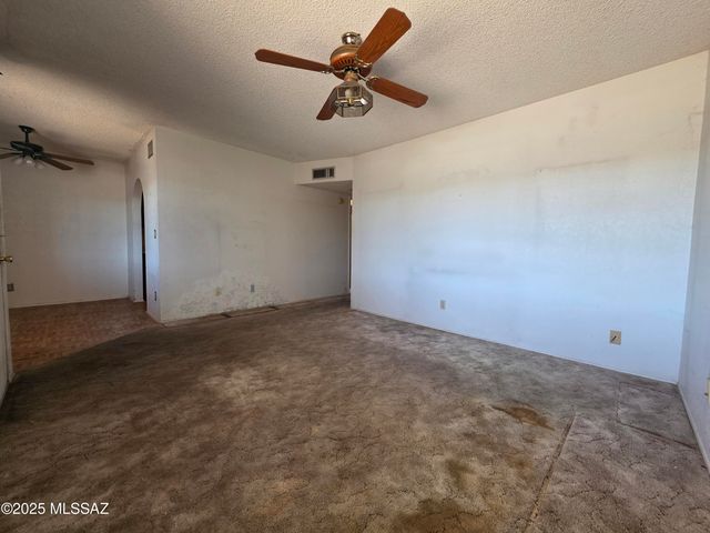4172 N Western Winds Drive, Tucson, AZ 85705