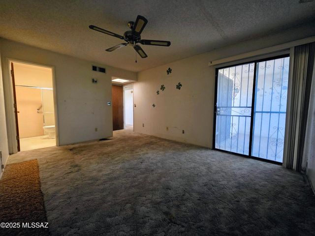 4172 N Western Winds Drive, Tucson, AZ 85705