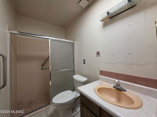 4172 N Western Winds Drive, Tucson, AZ 85705