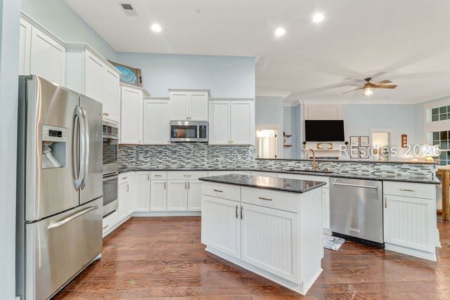 12 Dovetree Ln, Bluffton, SC 29910