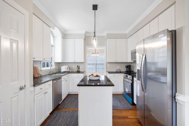 103 Lyncroft Lane, Cary, NC 27519