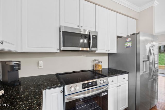 103 Lyncroft Lane, Cary, NC 27519