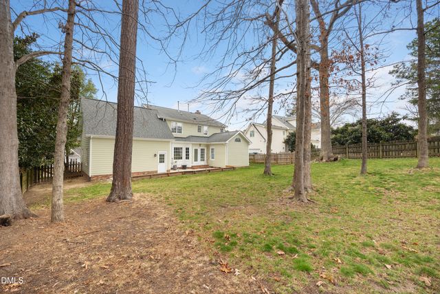 103 Lyncroft Lane, Cary, NC 27519