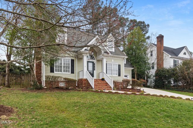 103 Lyncroft Lane, Cary, NC 27519