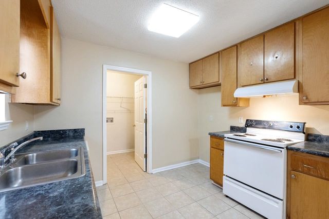 2624 Saxon Street, Tallahassee, FL 32310