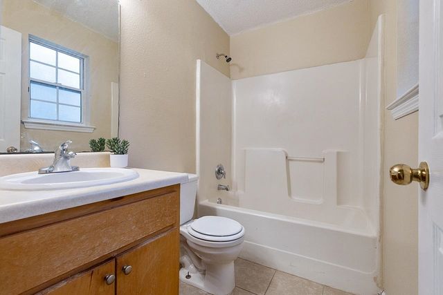 2624 Saxon Street, Tallahassee, FL 32310