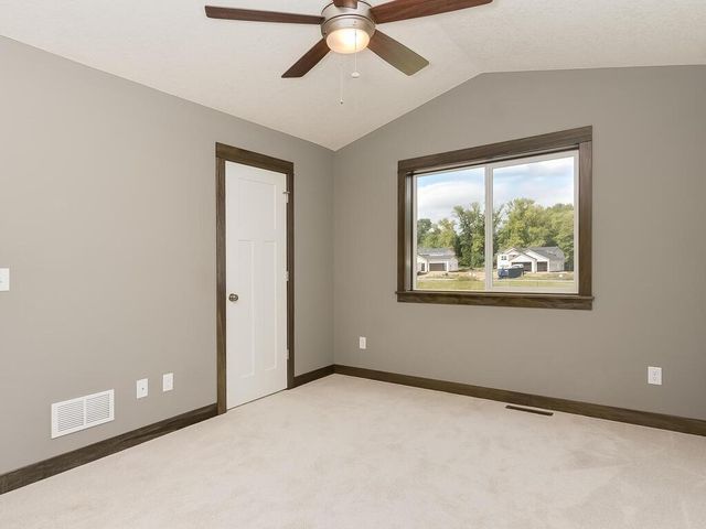 4828 361st Avenue NE, Cambridge, MN 55008