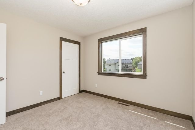 4828 361st Avenue NE, Cambridge, MN 55008