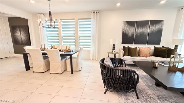 6589 Songfest Street, North Las Vegas, NV 89086