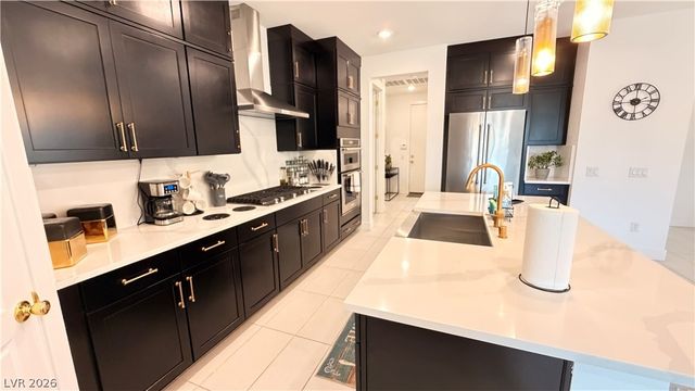 6589 Songfest Street, North Las Vegas, NV 89086