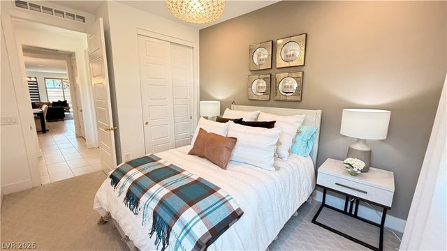 6589 Songfest Street, North Las Vegas, NV 89086