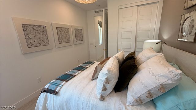 6589 Songfest Street, North Las Vegas, NV 89086