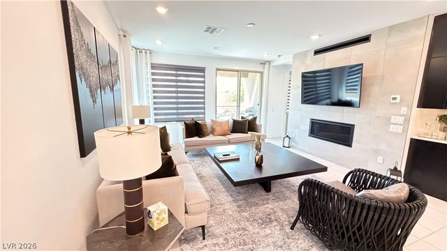 6589 Songfest Street, North Las Vegas, NV 89086