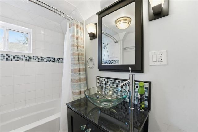 903 S Pope Avenue, Independence, MO 64050