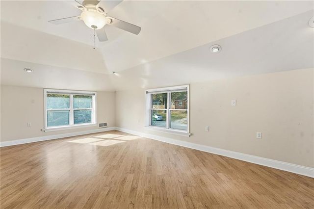 903 S Pope Avenue, Independence, MO 64050