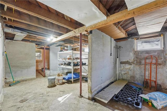 903 S Pope Avenue, Independence, MO 64050