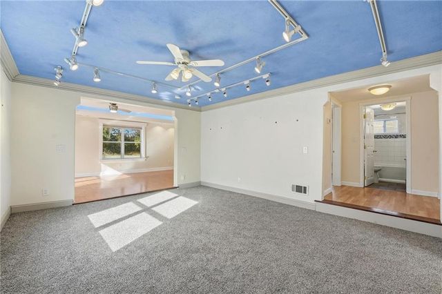 903 S Pope Avenue, Independence, MO 64050