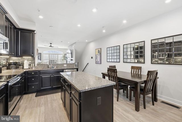 703 SKY BRIDGE DR, Upper Marlboro, MD 20774