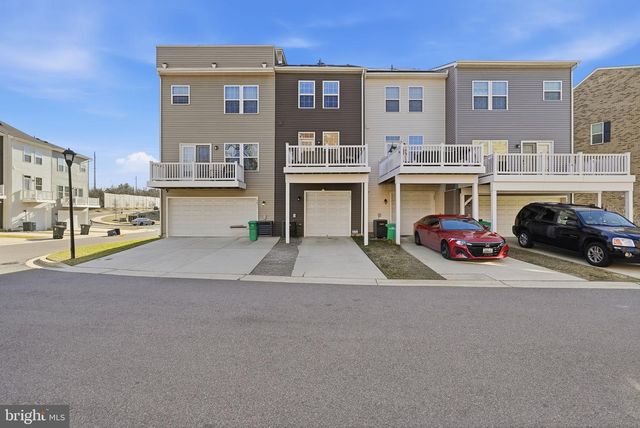 703 SKY BRIDGE DR, Upper Marlboro, MD 20774