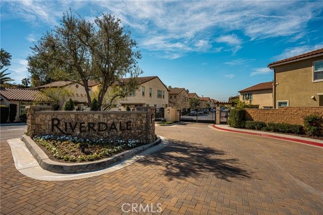 4750 Holly Avenue, Long Beach, CA 90805