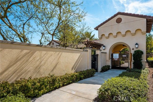 4750 Holly Avenue, Long Beach, CA 90805