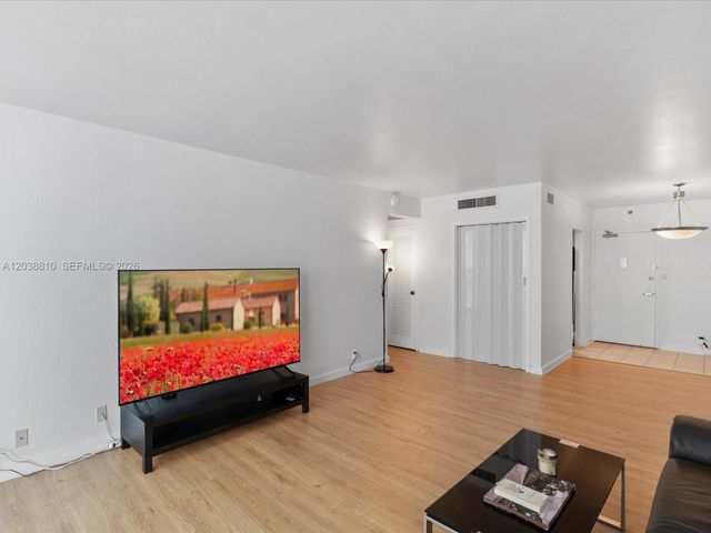 1200 West Ave 823, Miami Beach, FL 33139