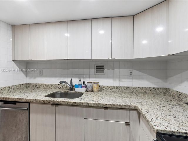 1200 West Ave 823, Miami Beach, FL 33139