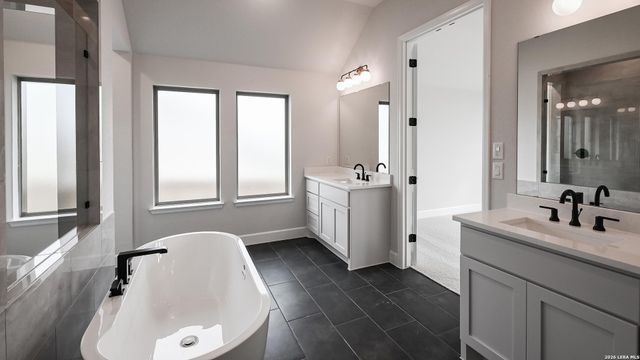 449 Hulda Trail, New Braunfels, TX 78130